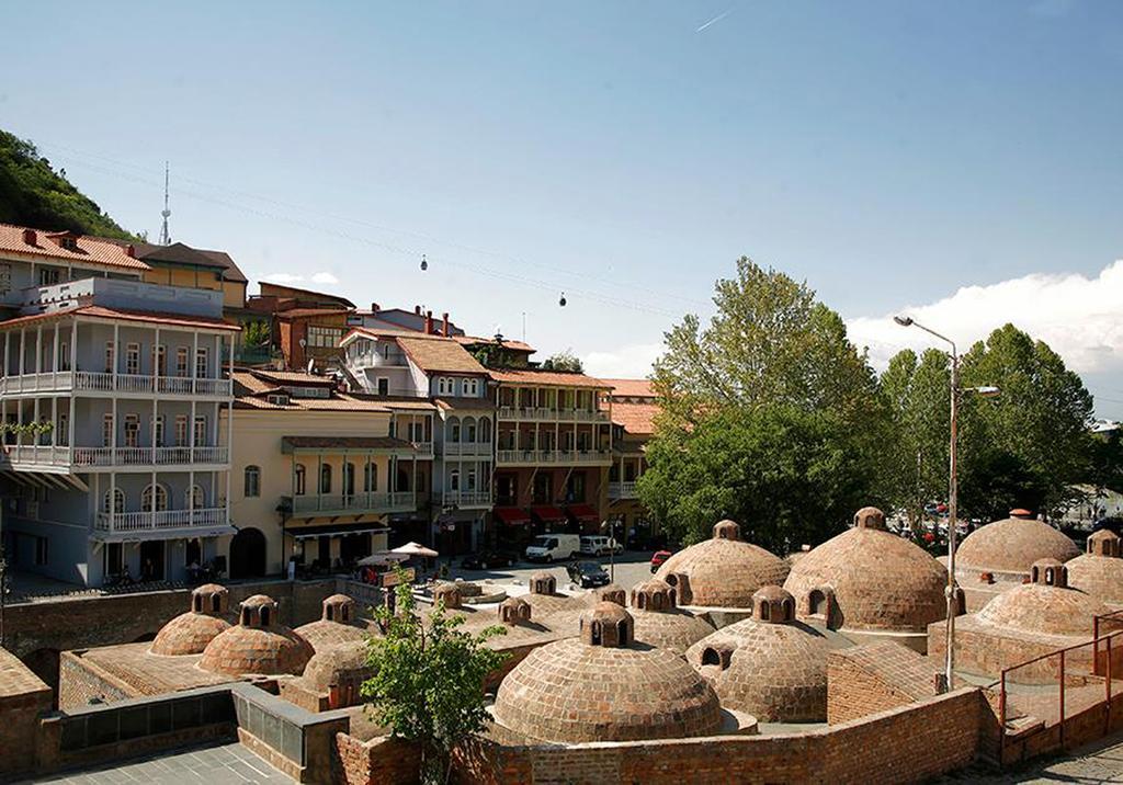 Modern Apartment Avlabari Tbilisi Exteriör bild